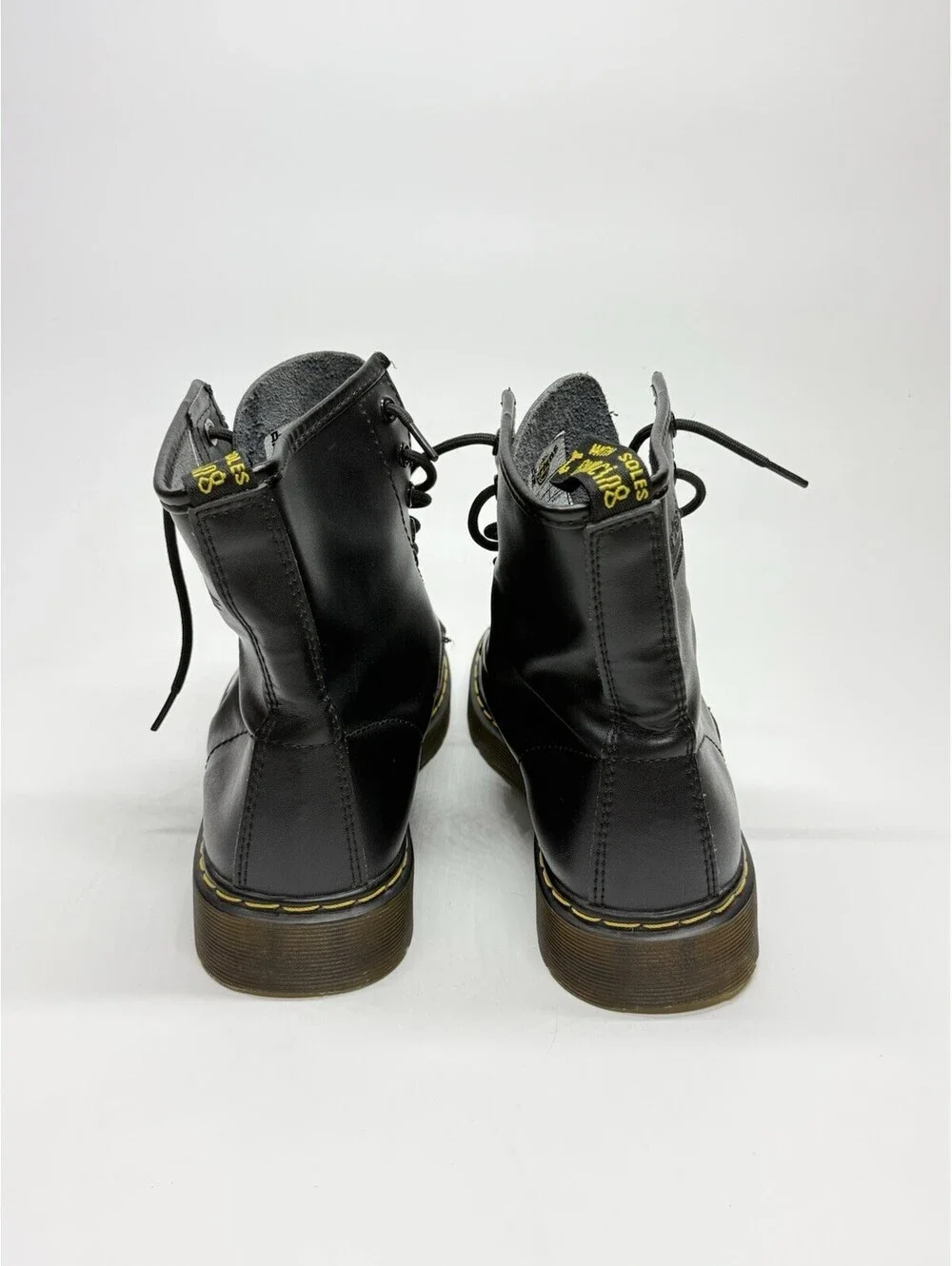 Dr. Martens 1460 Smooth Leather Boots - Black US Men 10/ US women 12